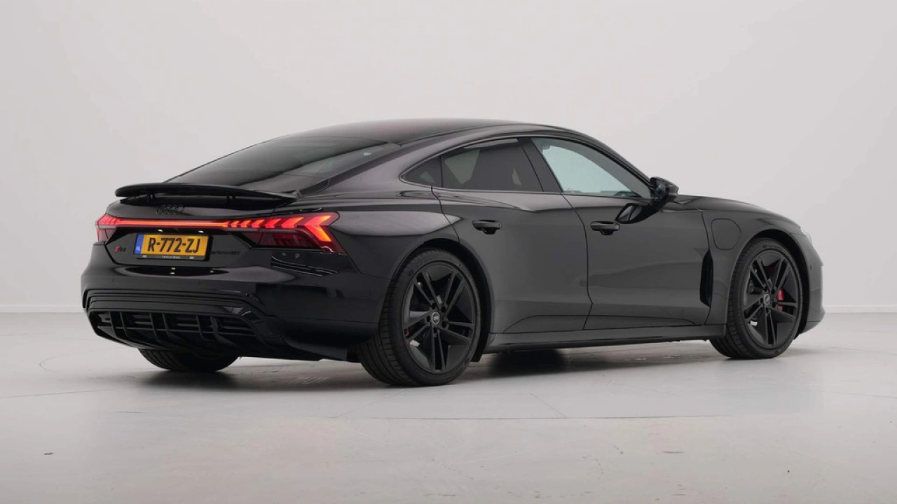Audi e-tron GT RS 93 kWh 600pk