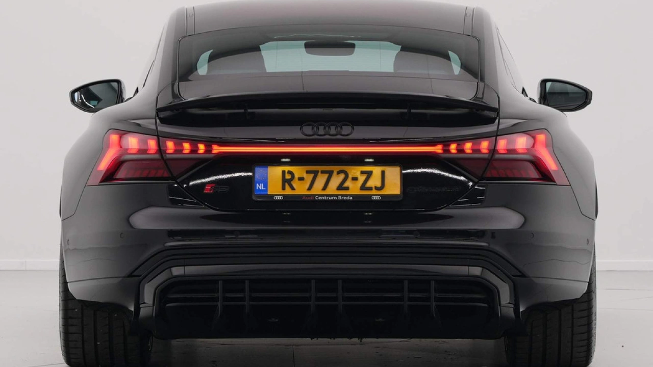 Audi e-tron GT RS 93 kWh 600pk