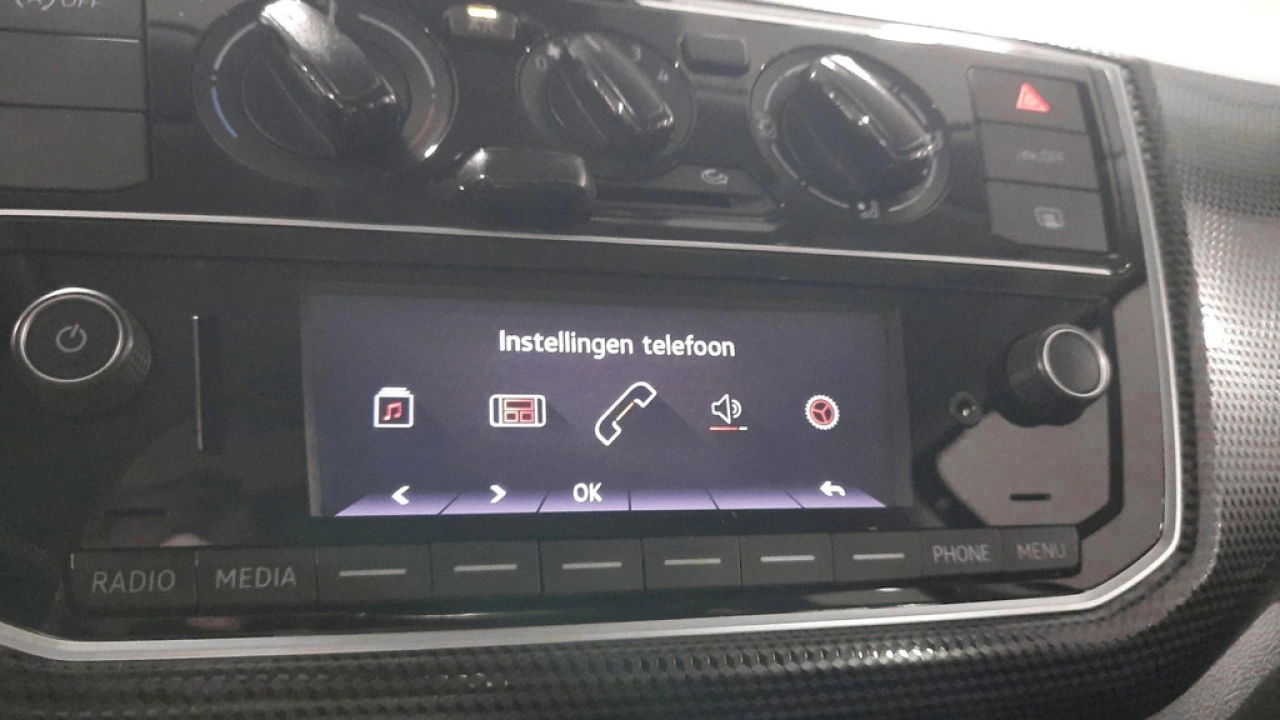 Volkswagen up! 1.0 Airco | Smartphone integratie | Lane Assist | DAB