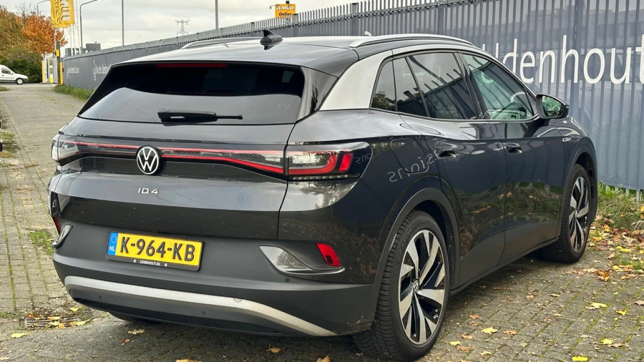 Volkswagen ID.4 First 77 kWh 204pk Navigatie Camera