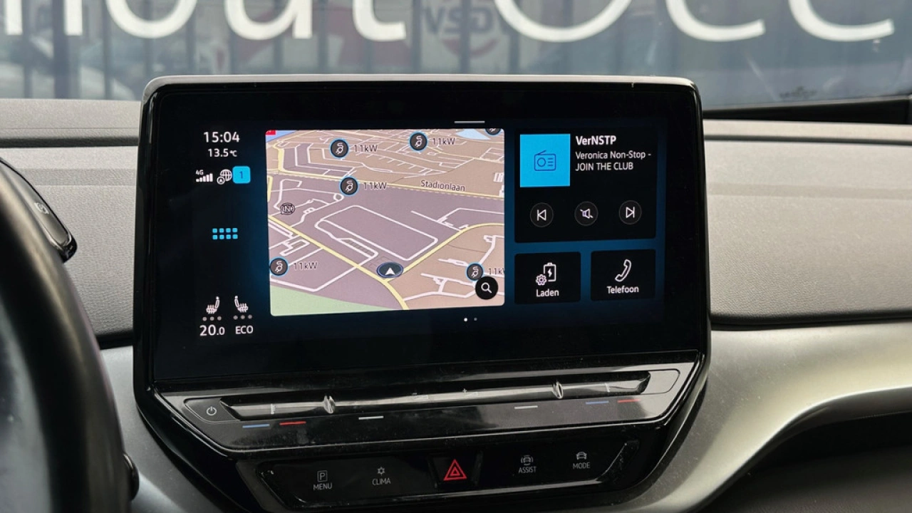 Volkswagen ID.4 First 77 kWh 204pk Navigatie Camera