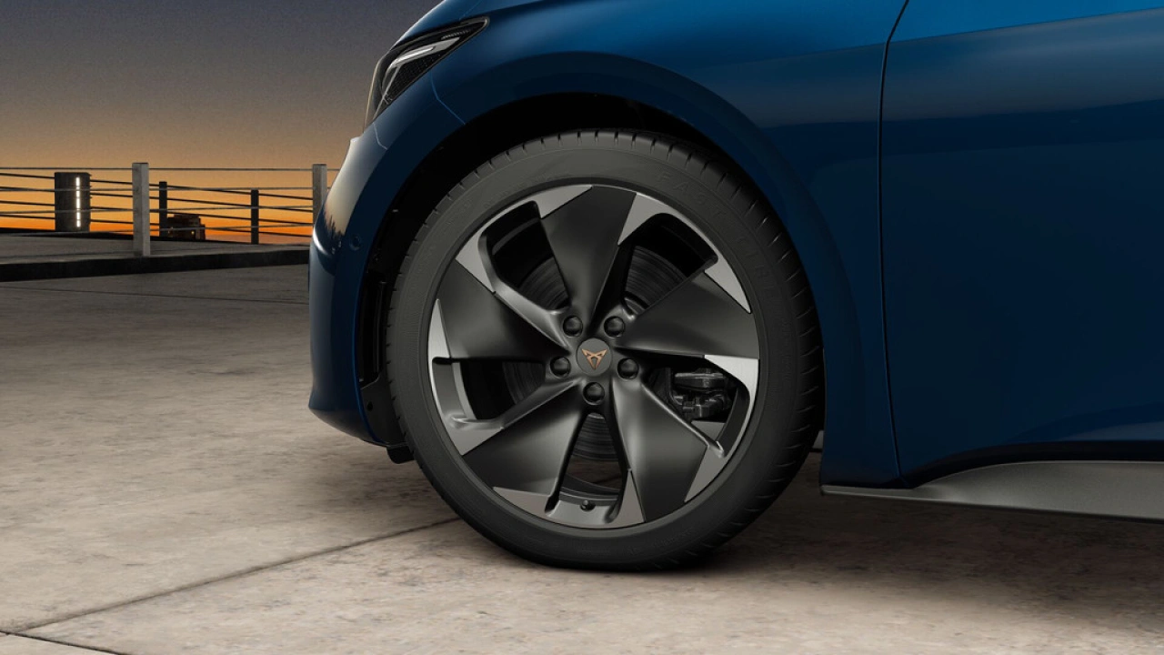 CUPRA Born 59kWh Elektromotor 231 1AT Performance Limited