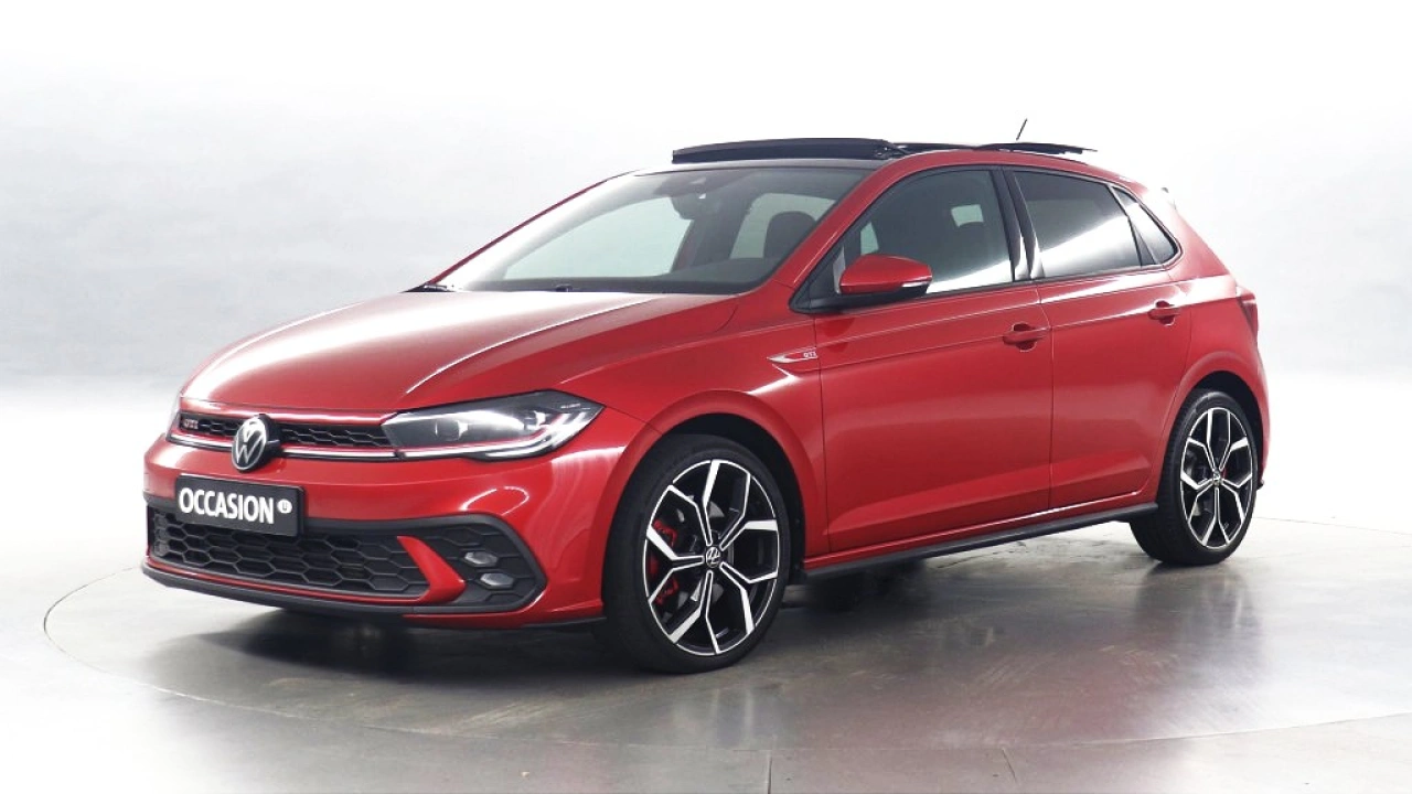 Volkswagen Polo GTI 2.0 207pk Automaat | Pano | Stoelverwarming | Keyless | Cruise | Camera