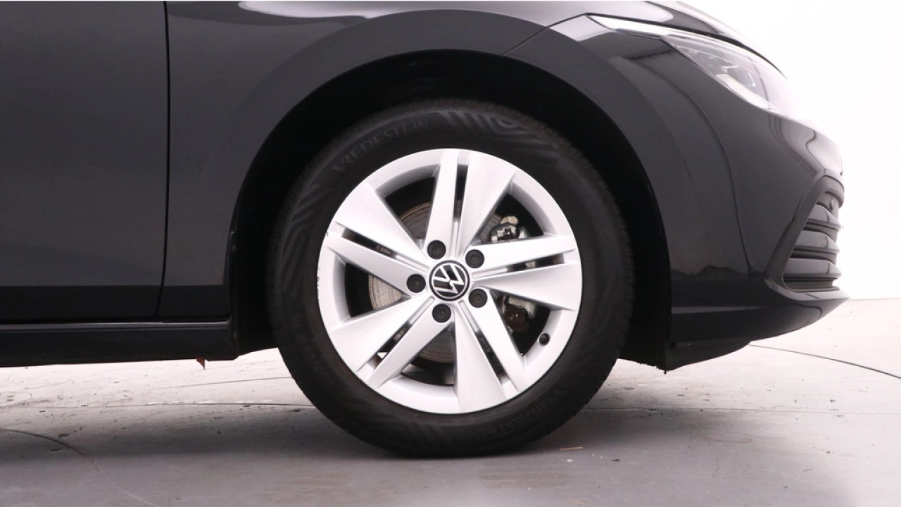 Volkswagen Golf 1.0 TSI 110pk Life Navigatie Camera