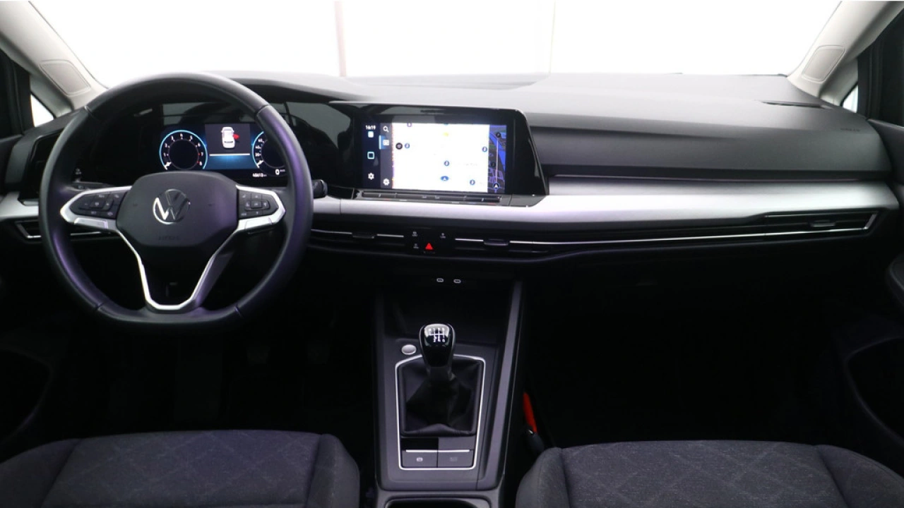 Volkswagen Golf 1.0 TSI 110pk Life Navigatie Camera