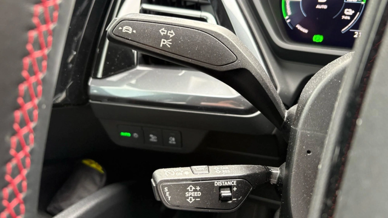 Audi Q4 Sportback e-tron 40 204Pk S edition 77 kWh