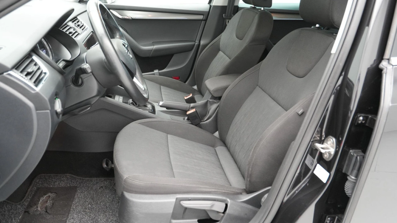 Škoda Octavia Combi 1.5 TSI 150pk DSG Greentech Business Edition Plus