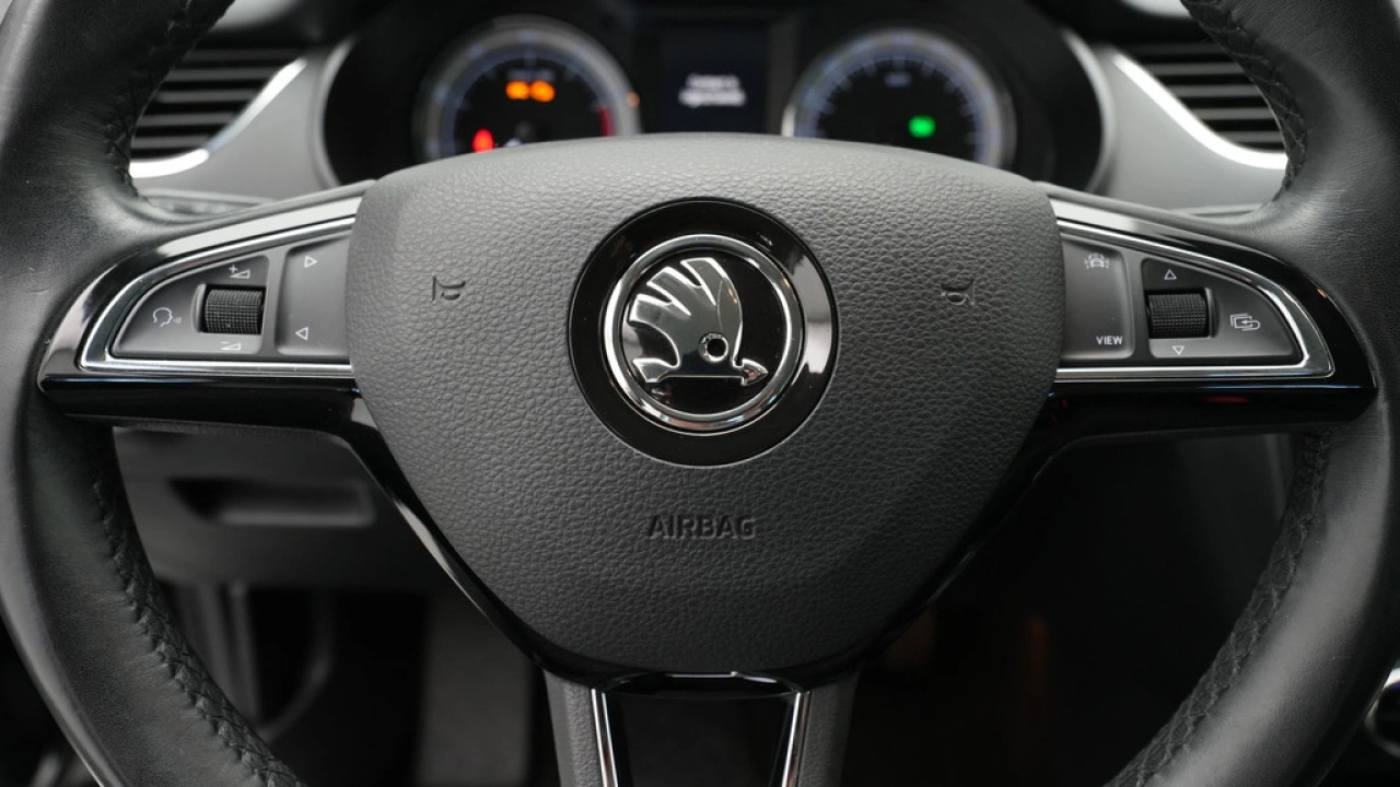 Škoda Octavia Combi 1.5 TSI 150pk DSG Greentech Business Edition Plus