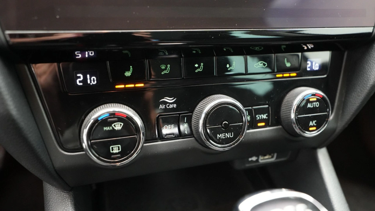 Škoda Octavia Combi 1.5 TSI 150pk DSG Greentech Business Edition Plus