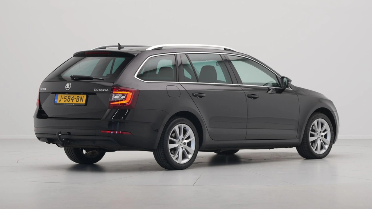 Škoda Octavia Combi 1.5 TSI 150pk DSG Greentech Business Edition Plus