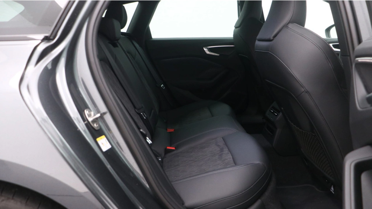 Audi A5 Avant 2.0 e-hybrid quattro S edition