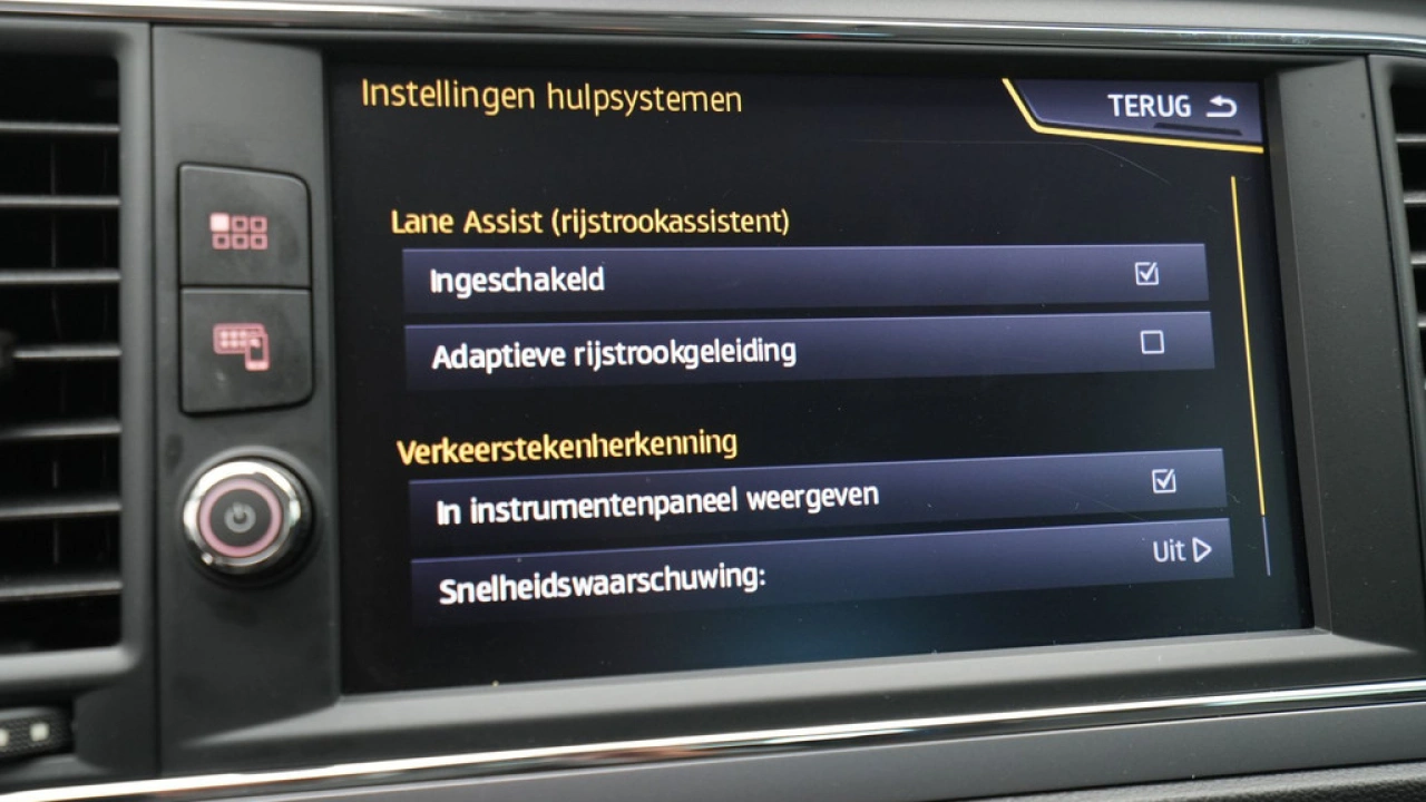 SEAT León ST 1.0 TSI 115pk DSG Style Business Intense