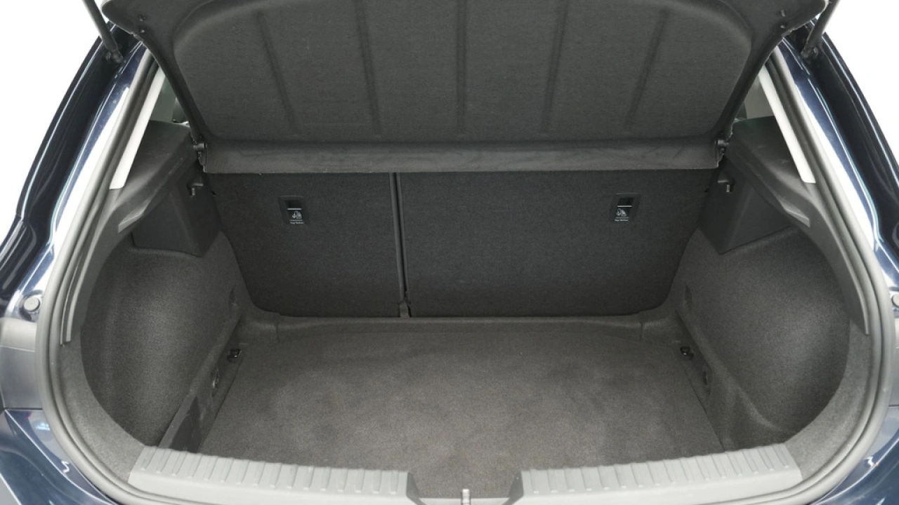 SEAT Leon 1.0 eTSI 110 pk DSG Style Business Intense