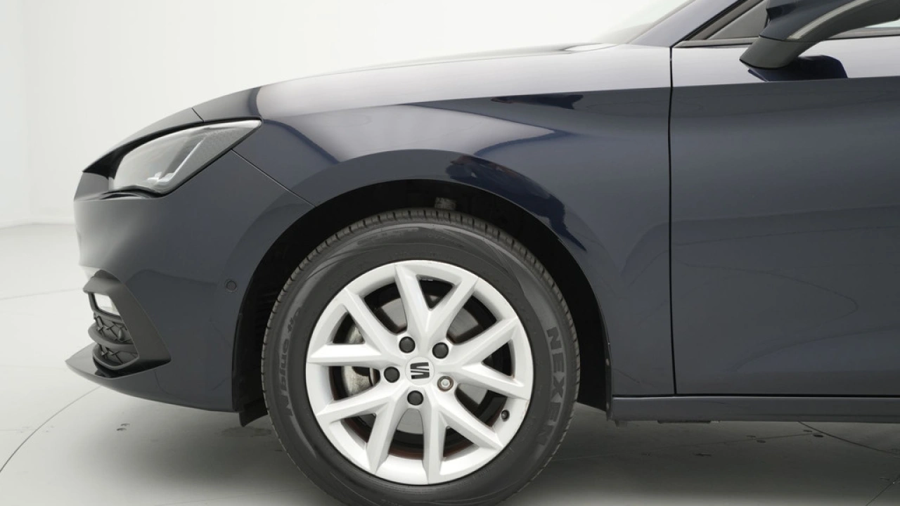 SEAT Leon 1.0 eTSI 110 pk DSG Style Business Intense