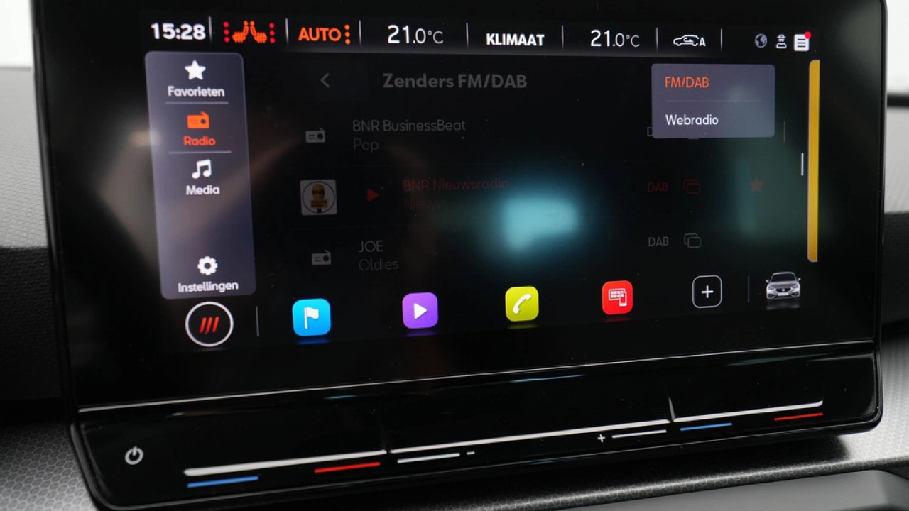 SEAT Leon 1.0 eTSI 110 pk DSG Style Business Intense