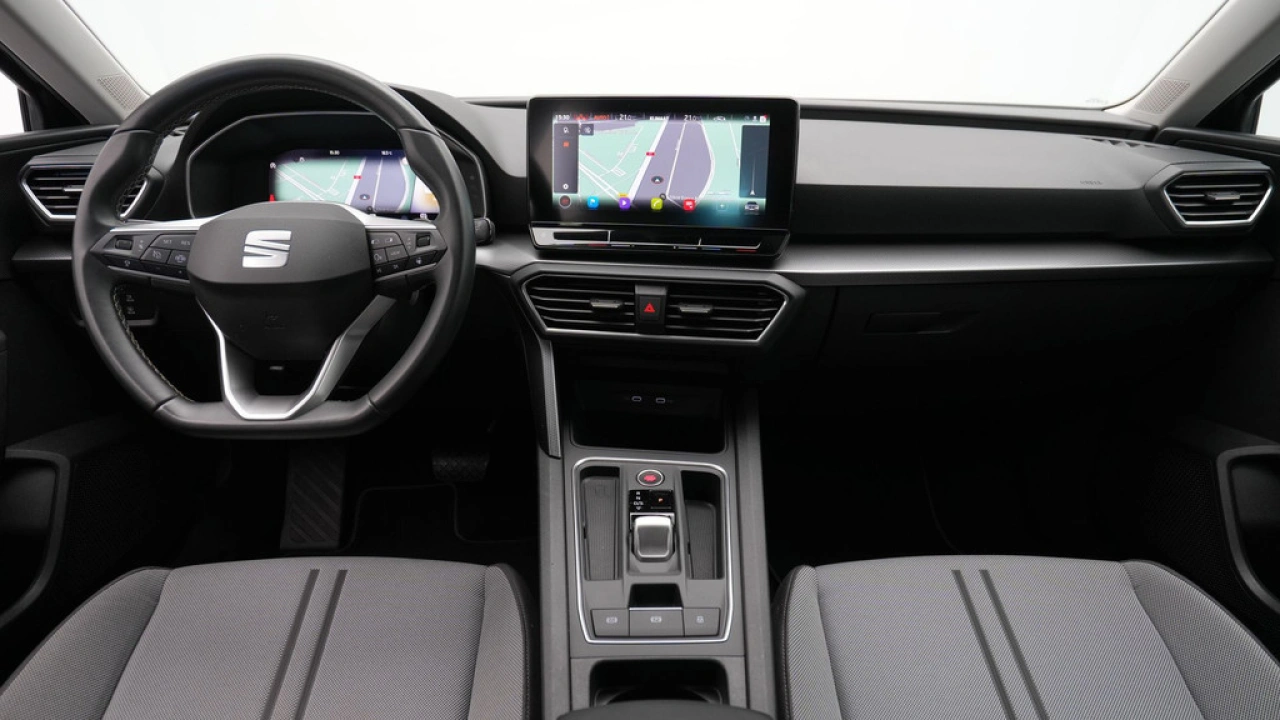 SEAT Leon 1.0 eTSI 110 pk DSG Style Business Intense