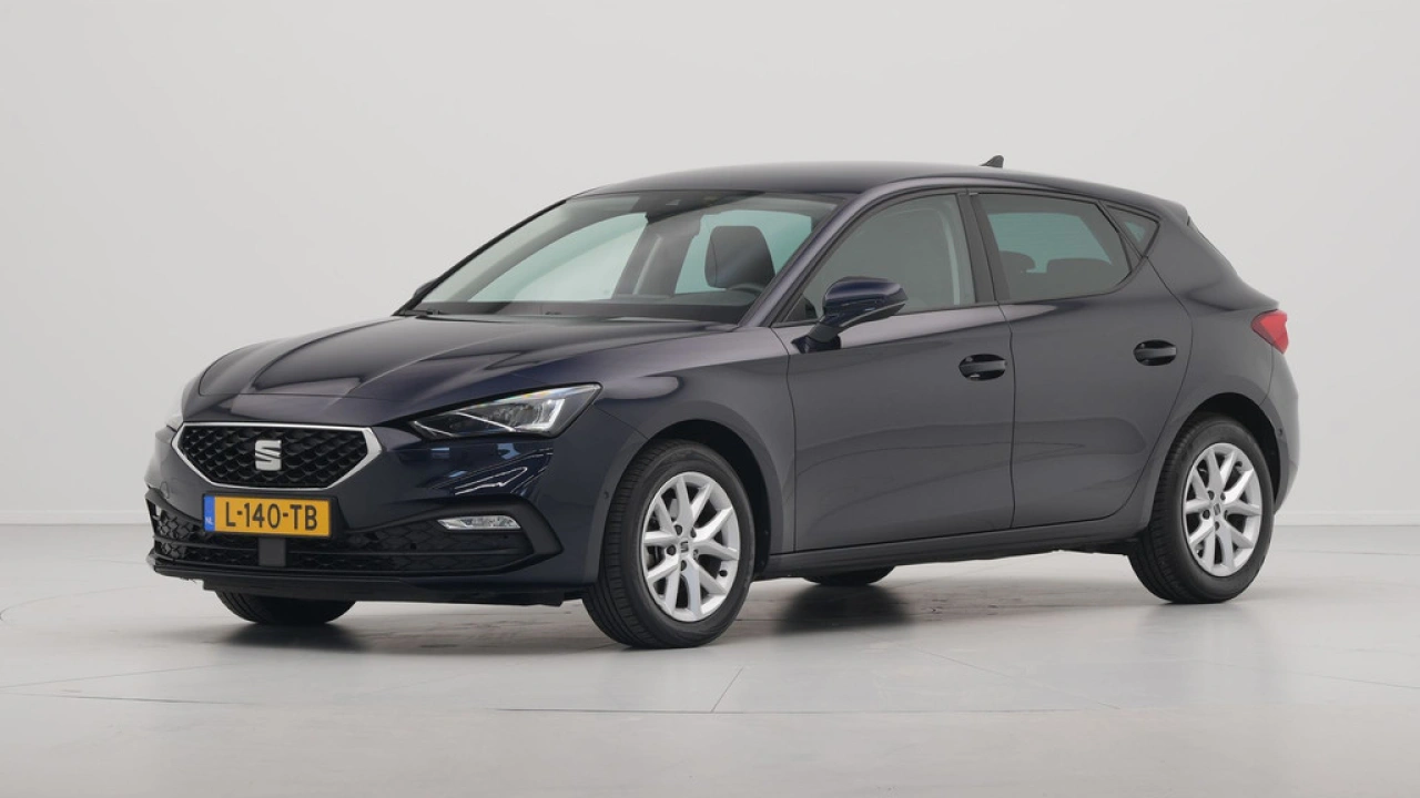 SEAT Leon 1.0 eTSI 110 pk DSG Style Business Intense