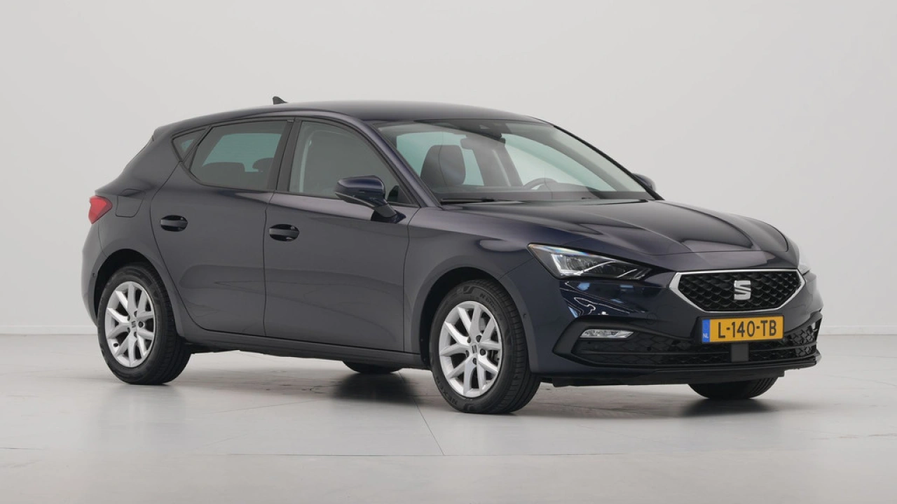 SEAT Leon 1.0 eTSI 110 pk DSG Style Business Intense