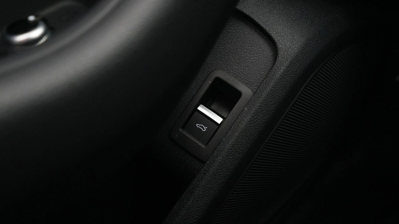 Audi A4 Avant 35 TFSI S Line edition