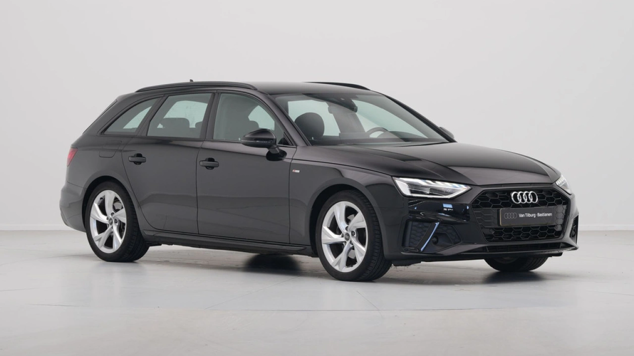 Audi A4 Avant 35 TFSI S Line edition