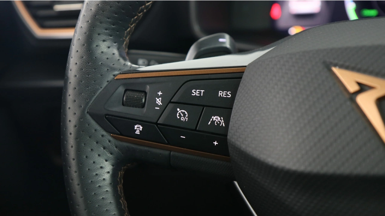 CUPRA Formentor 1.4 TSI eHybrid 204pk PHEV Adrenaline