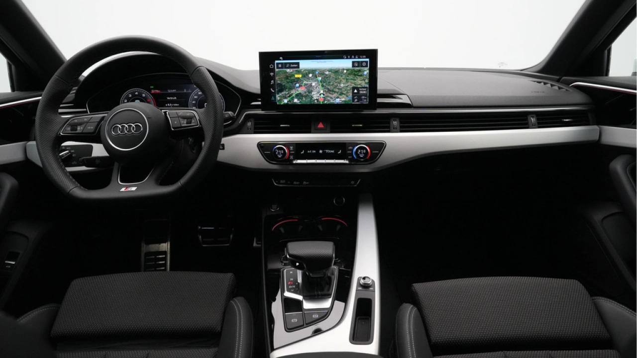 Audi A4 Avant 35 TFSI S Line edition Competition