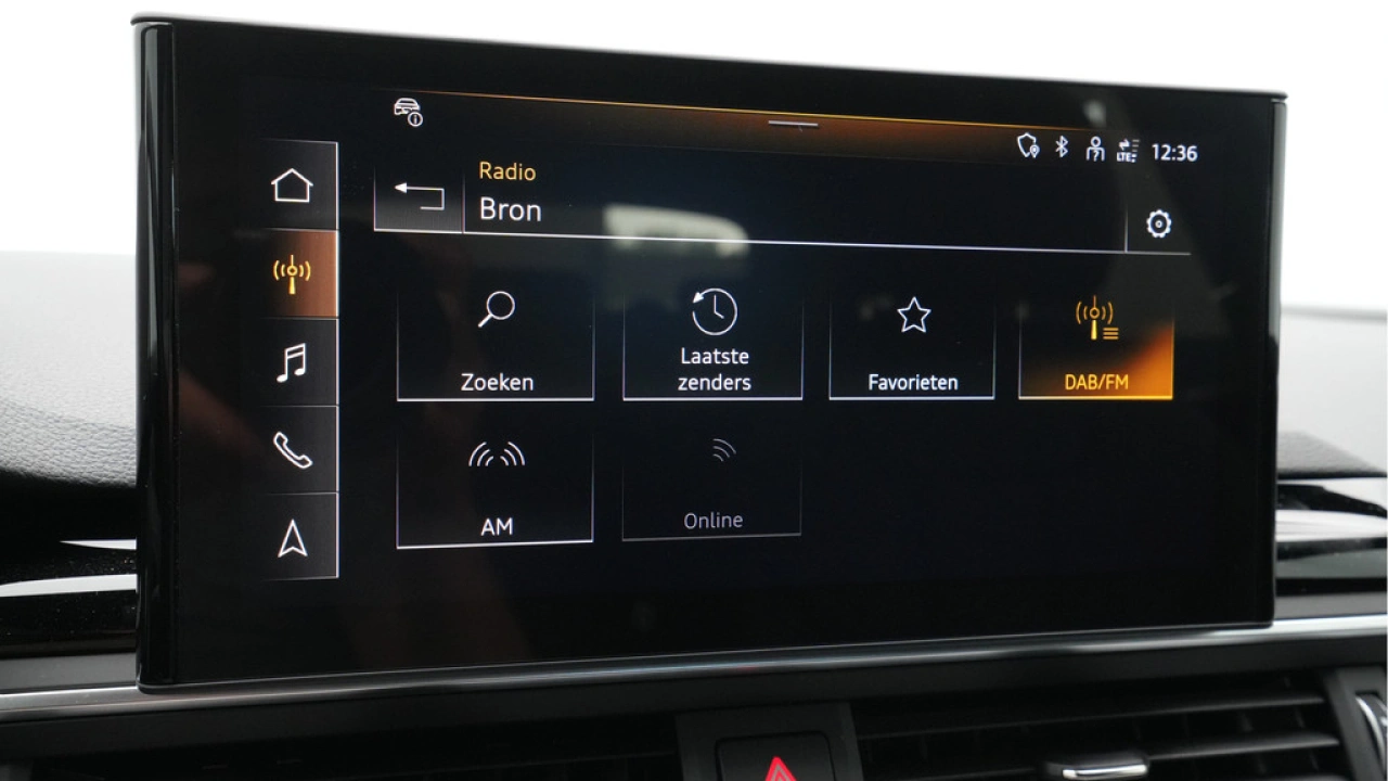 Audi A4 Avant 35 TFSI S Line edition Competition