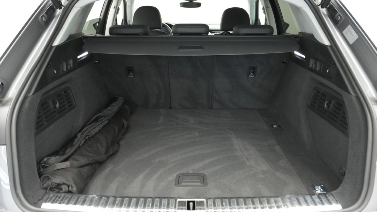 Audi e-tron 55 quattro 408pk S-Line edition 95 kWh