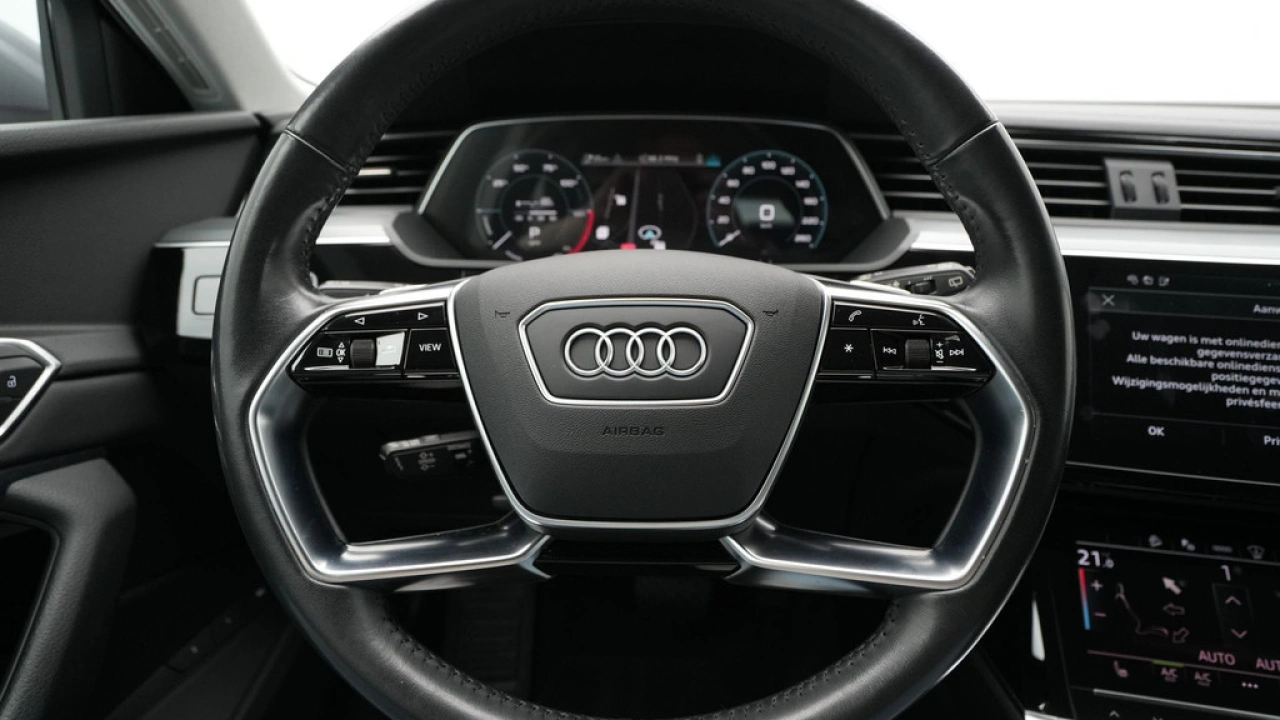 Audi e-tron 55 quattro 408pk S-Line edition 95 kWh