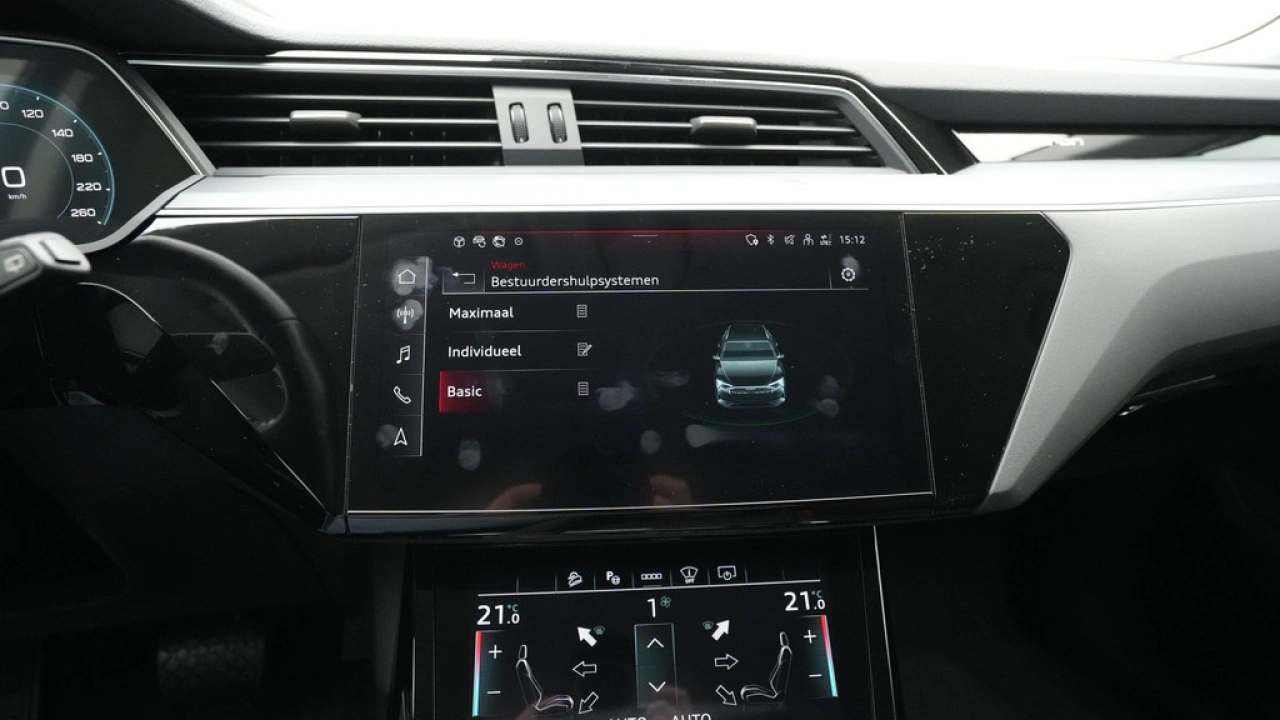 Audi e-tron 55 quattro 408pk S-Line edition 95 kWh