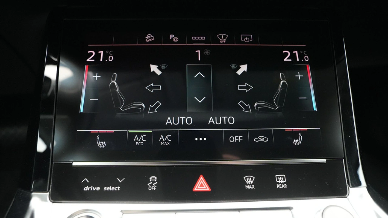 Audi e-tron 55 quattro 408pk S-Line edition 95 kWh