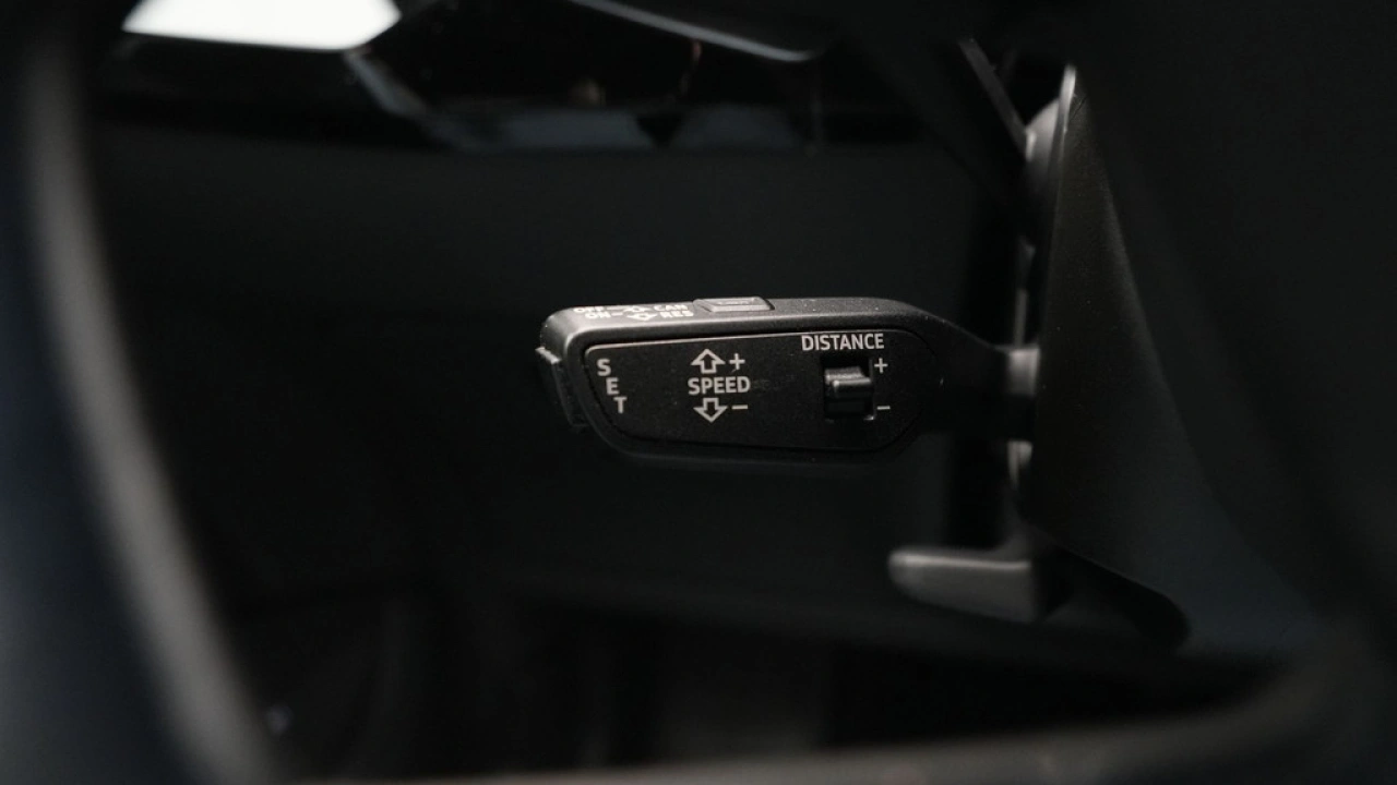 Audi e-tron 55 quattro 408pk S-Line edition 95 kWh