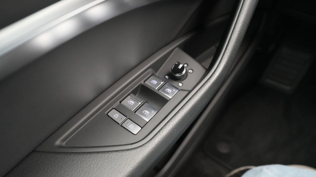 Audi e-tron 55 quattro 408pk S-Line edition 95 kWh