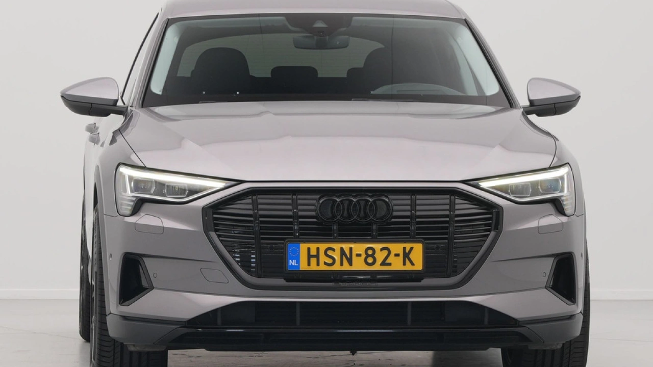 Audi e-tron 55 quattro 408pk S-Line edition 95 kWh