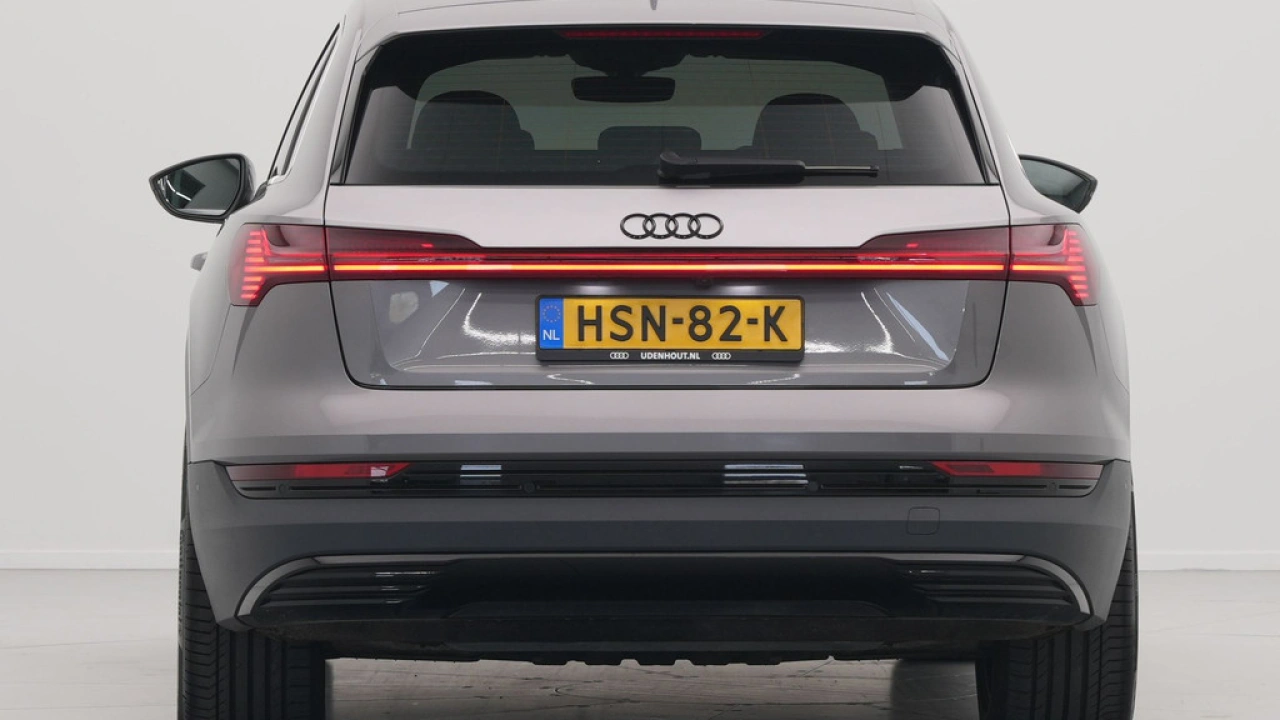 Audi e-tron 55 quattro 408pk S-Line edition 95 kWh