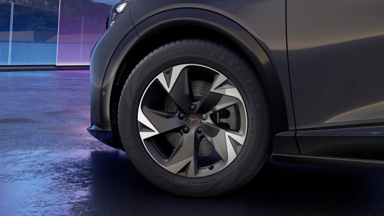 CUPRA Tavascan 77kWh Elektromotor 286 1AT Business