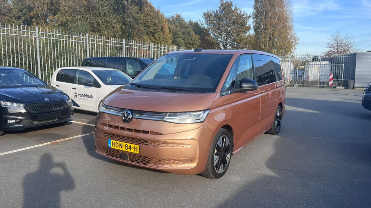 Volkswagen Multivan L2H1 PHEV 1.5 TSI 245pk eHybrid DSG 4Motion Bulli-Edition