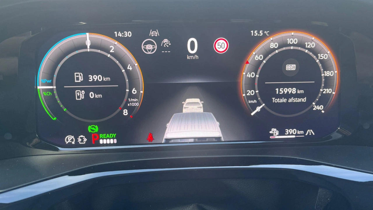 Volkswagen Multivan L2H1 PHEV 1.5 TSI 245pk eHybrid DSG 4Motion Bulli-Edition