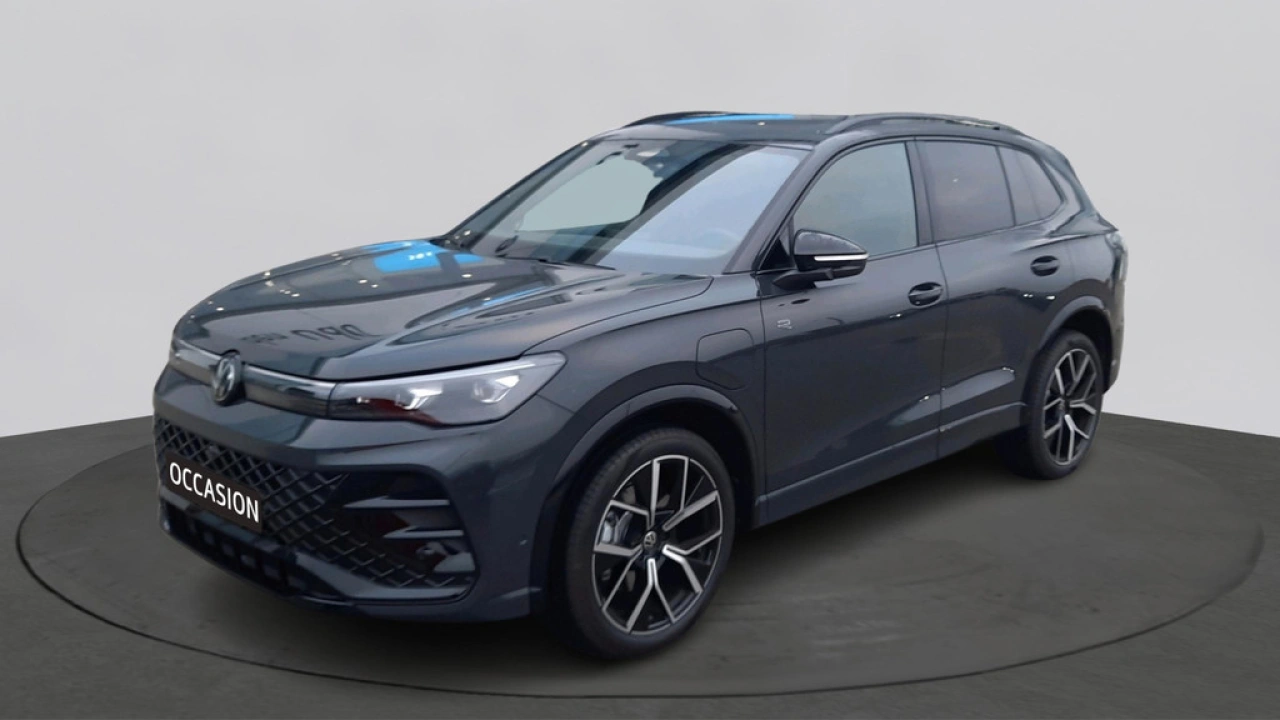 Volkswagen Tiguan 1.5 eHybrid R-Line Edition | DEMO | beschikbaarheid in overleg |