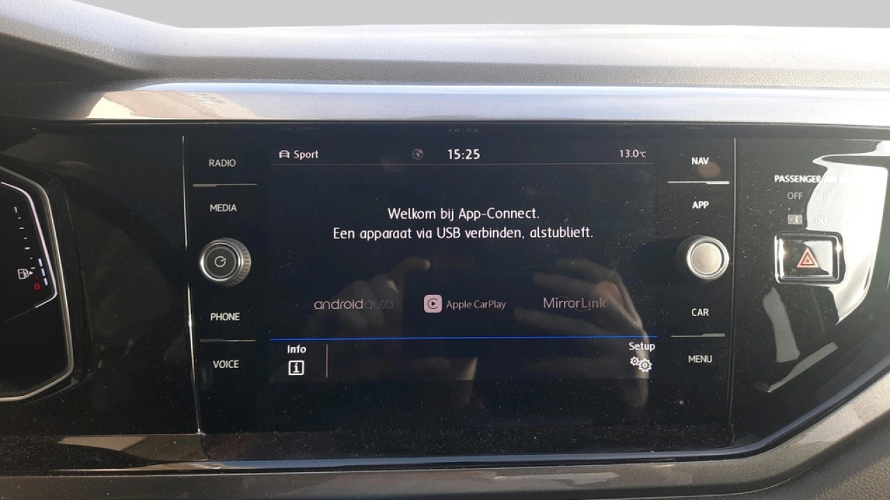 Volkswagen Polo 1.0 TSI Highline | Navigatie | Active Info Display | Parkeersensoren |