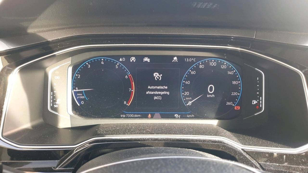 Volkswagen Polo 1.0 TSI Highline | Navigatie | Active Info Display | Parkeersensoren |