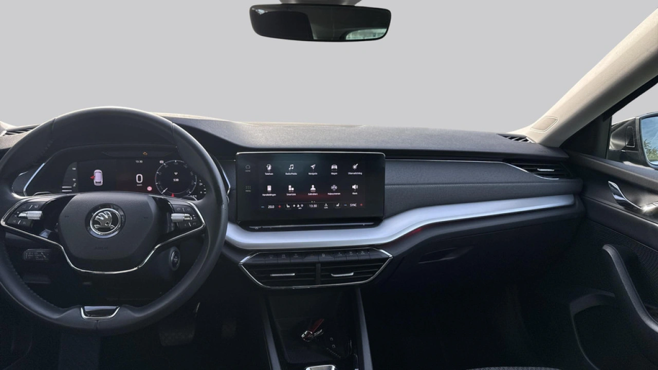 Škoda Octavia Combi 1.5 e-TSI Business Edition Plus