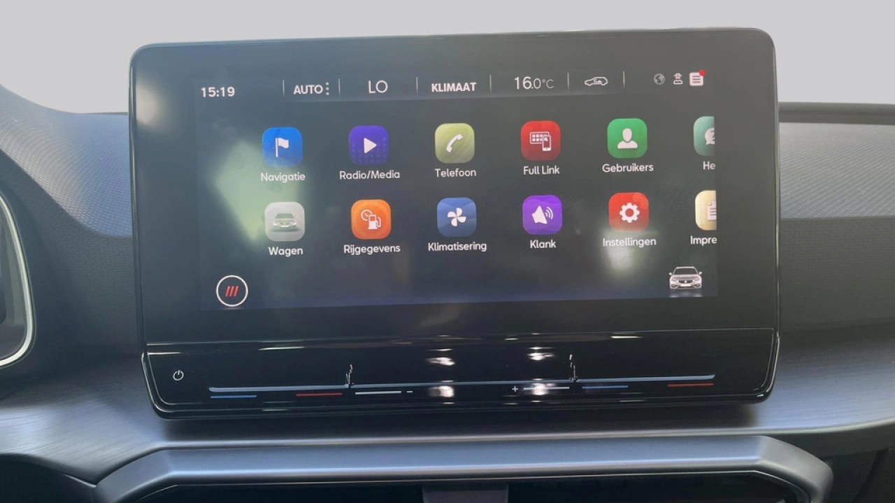 SEAT Leon Sportstourer 1.0 eTSI FR Business