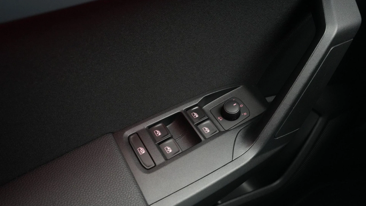 SEAT Ibiza 1.0 TSI 95pk FR Business Intense