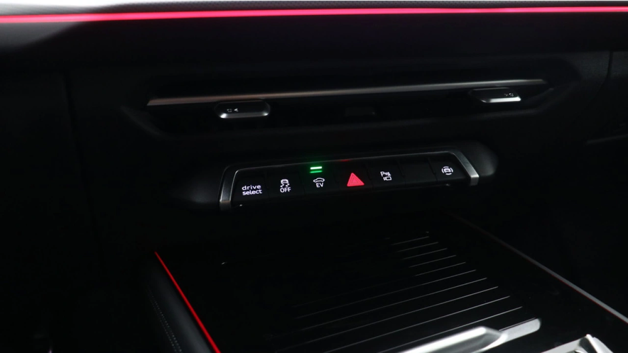 Audi Q3 1.5 200kW e-hybrid S edition