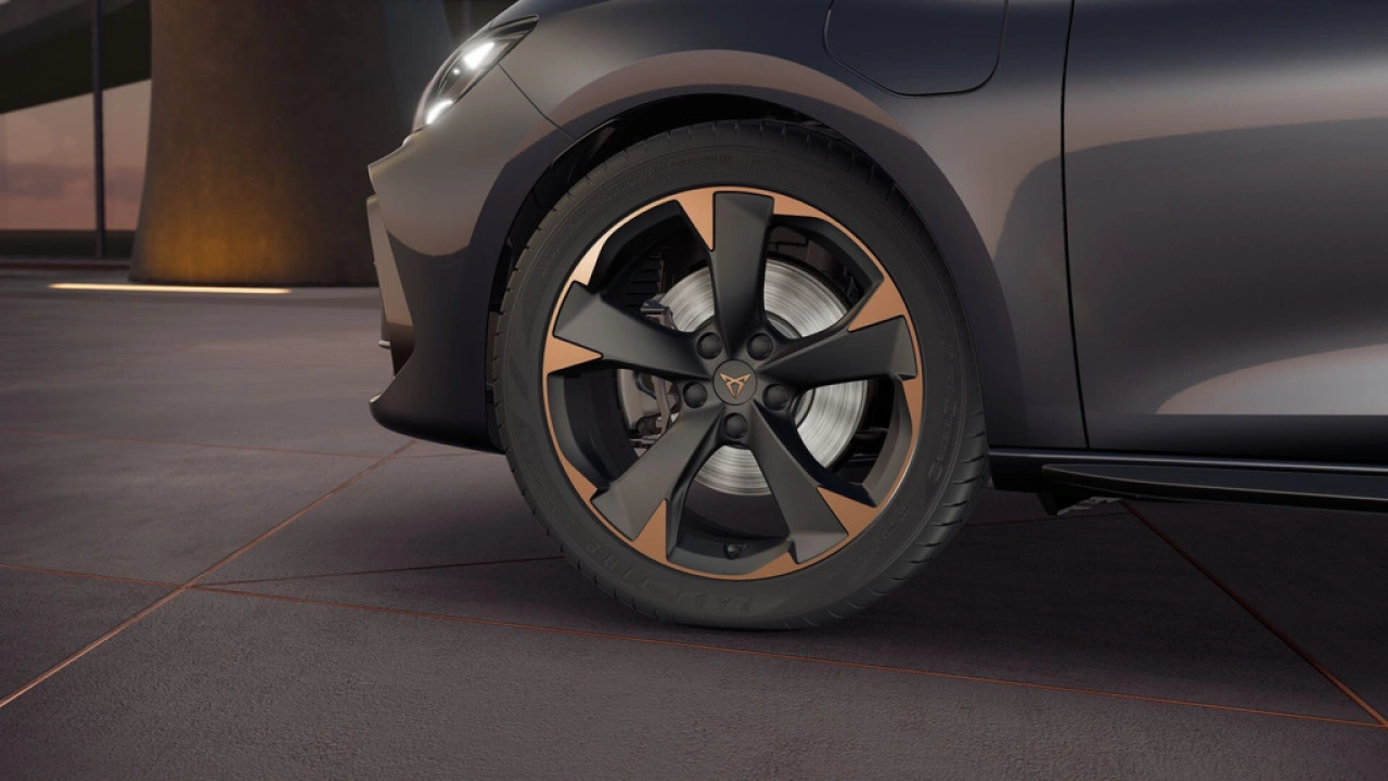 CUPRA Leon Sportstourer 1.5 TSI e-Hybrid 204 6DSG Business