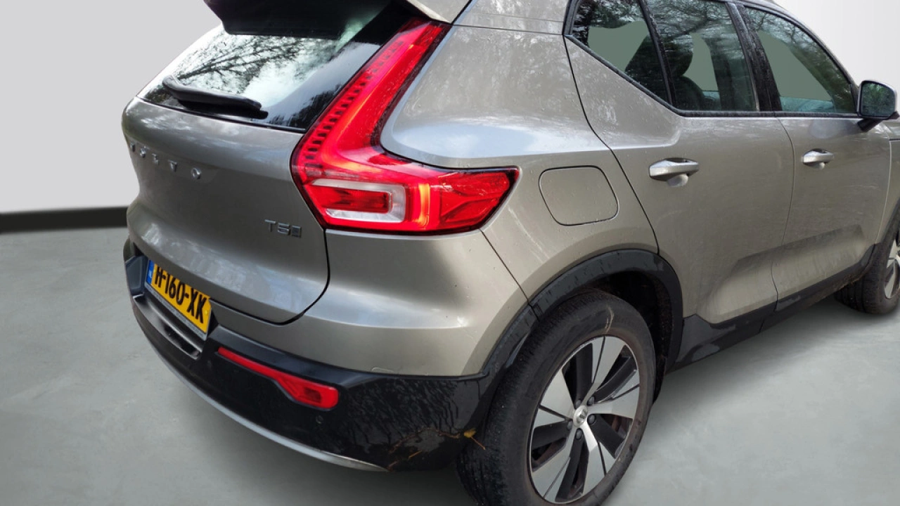 Volvo XC40 1.5 T5 262pk PHEV Twin Engine Momentum Pro