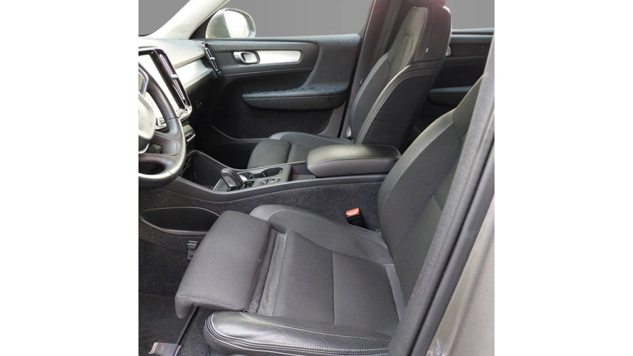 Volvo XC40 1.5 T5 262pk PHEV Twin Engine Momentum Pro