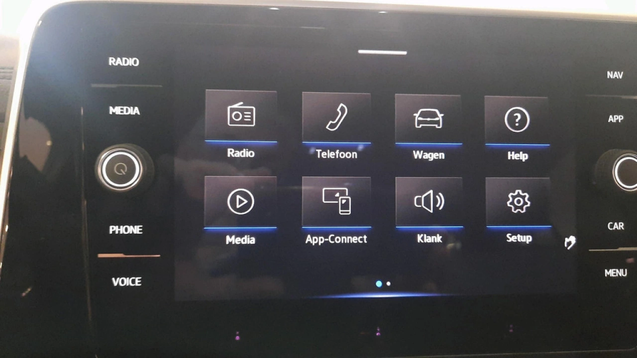 Volkswagen T-Roc 1.5 TSI R-Line Business | afn Trekhaak | Privacy Glass |