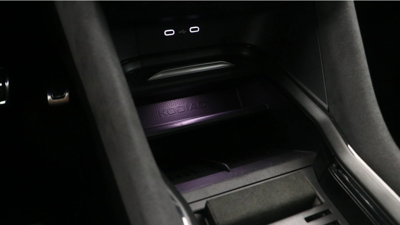 Škoda Kodiaq 1.5 TSI PHEV Sportline Business / Demonstratievoertuig